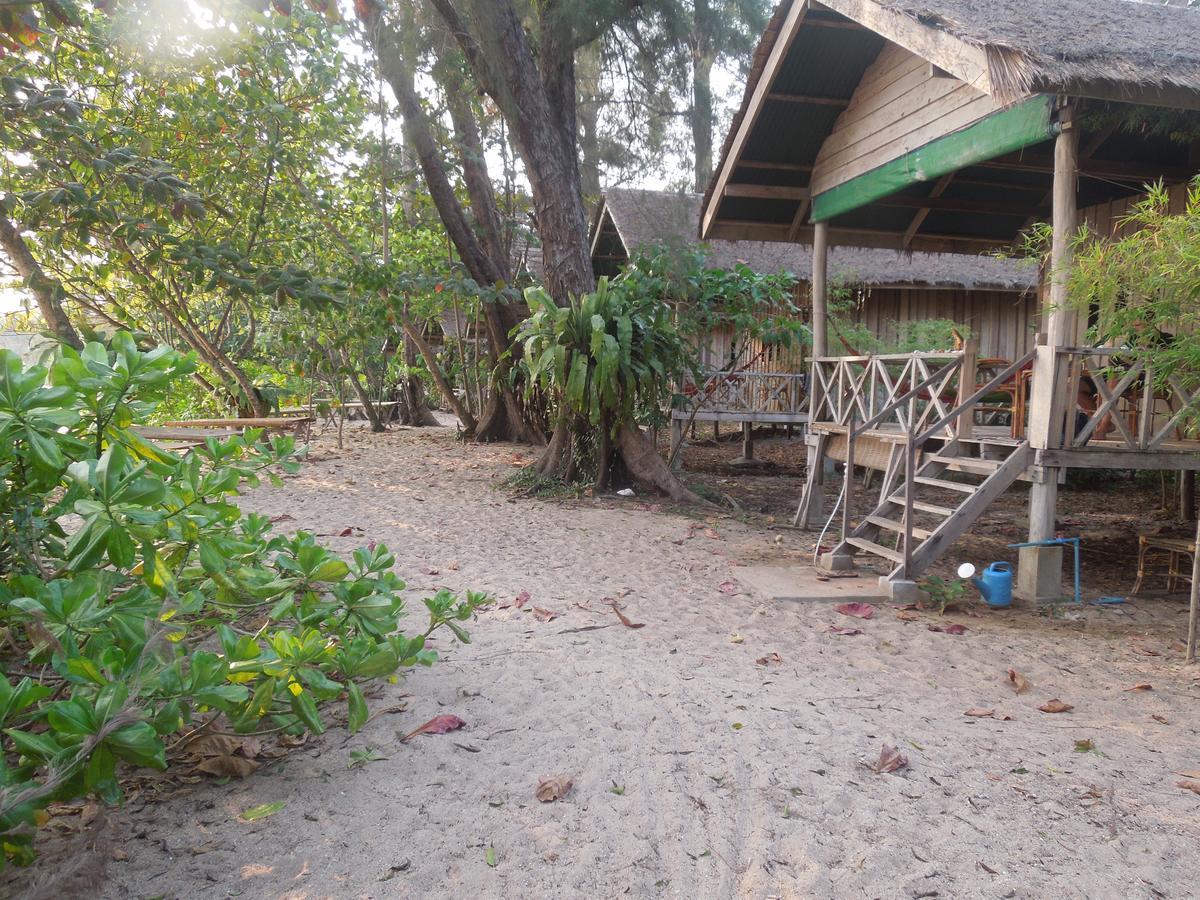 Koh Thmei Resort Phumi Kang Keng Luaran gambar